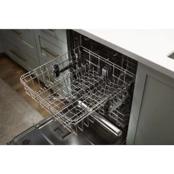 Whirlpool 50 DB Filtration Built-In Dishwasher (Fingerprint-Resistant Stainless Steel) (24-in) ENERGY STAR Certified -Home Appliance Store 30006687c L